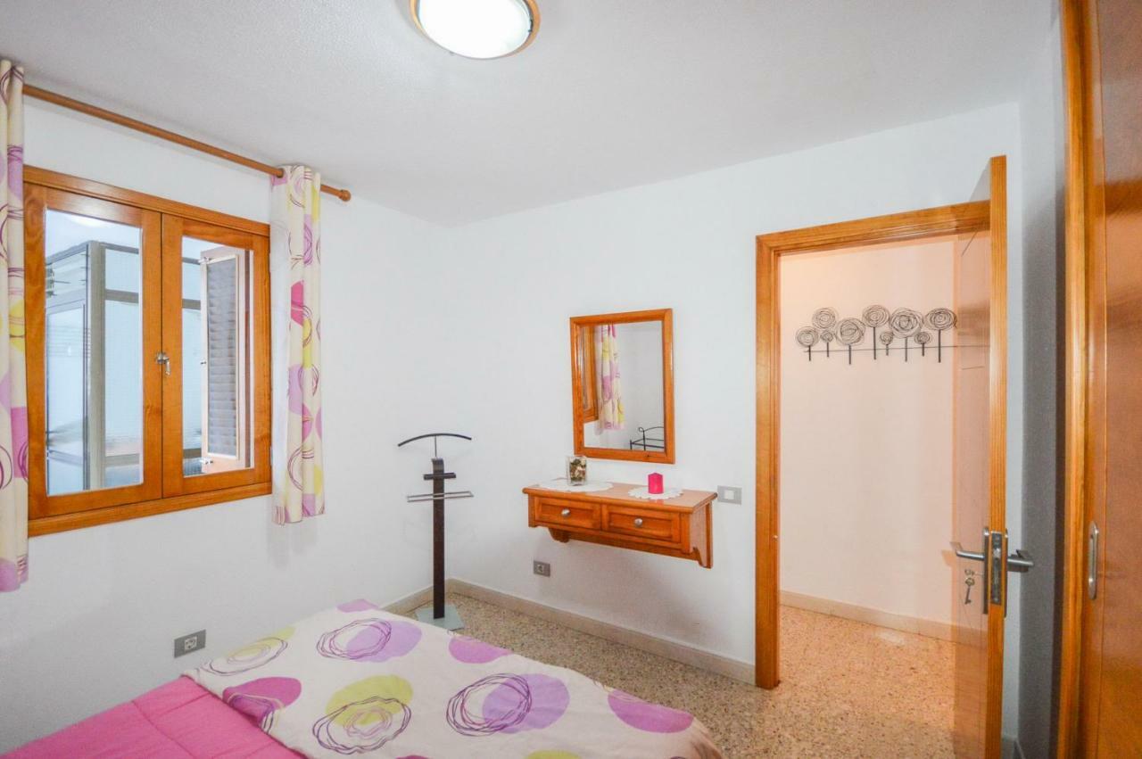 Apartment 3 Minutes From Puerto Rico Beach Моган Экстерьер фото